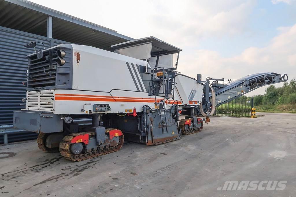 Wirtgen W 250 Asphalt cold milling machines
