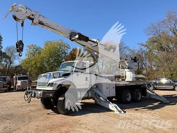 Altec DT80 Truck & Van mounted aerial platforms