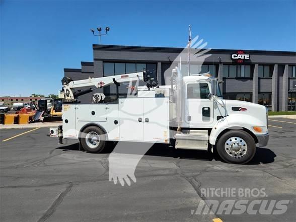 Peterbilt 337 Construction - Others