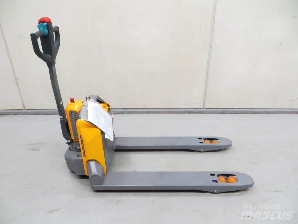Jungheinrich AME15 Low lifter