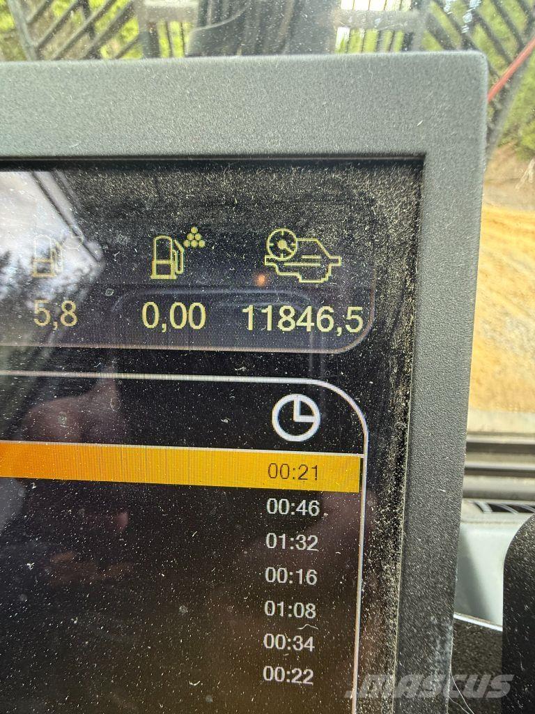 Komatsu 835 Forwarders