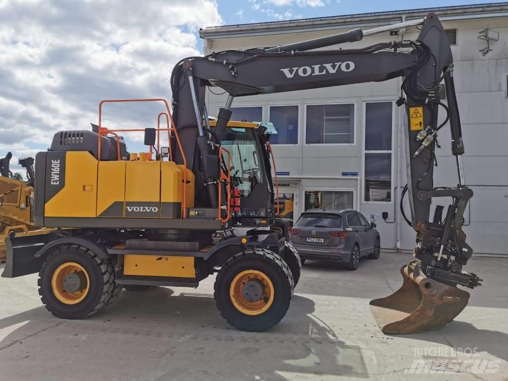 Volvo EW160E Wheeled excavators