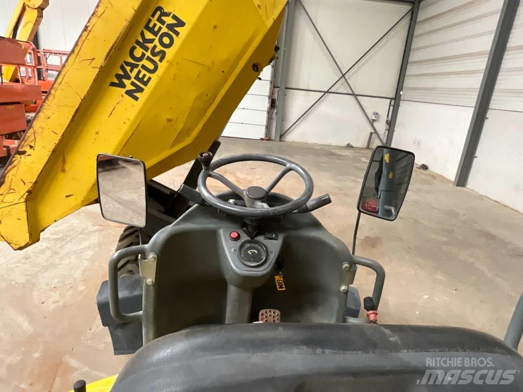 Neuson 5001 Site dumpers