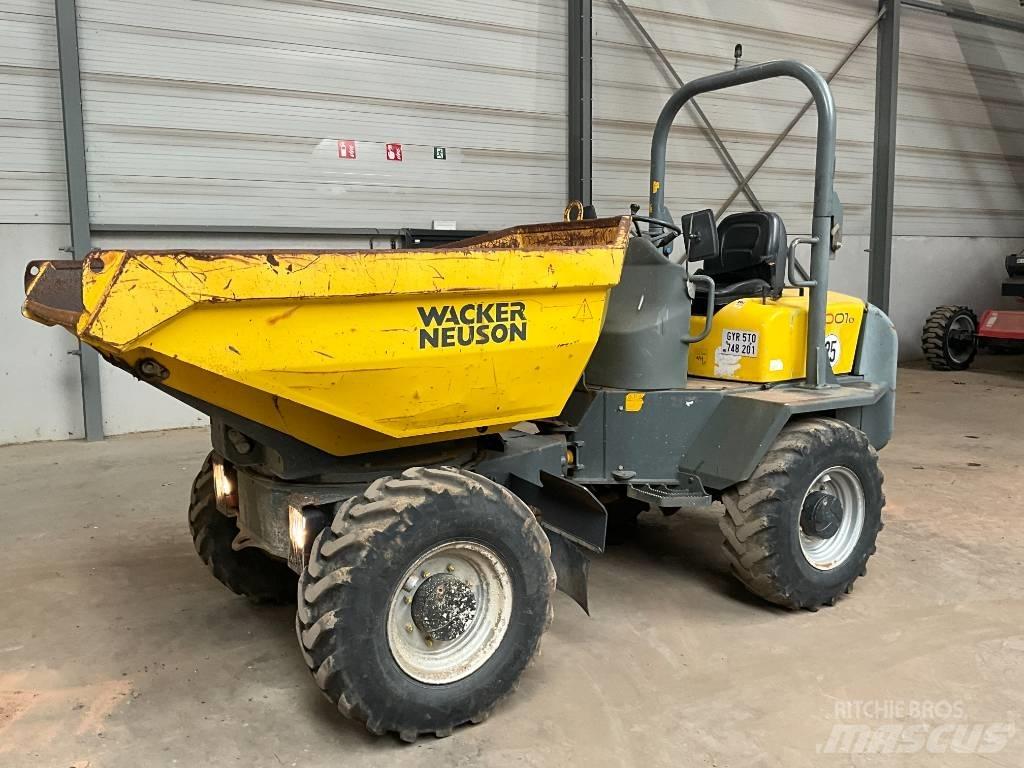 Neuson 5001 Site dumpers