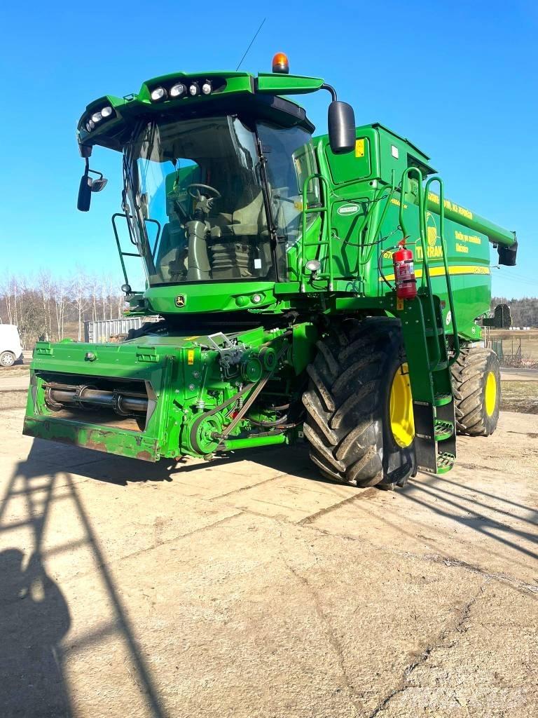 John Deere T 670 i Combine harvesters