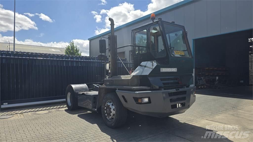 Terberg YT180 Terminal tractors
