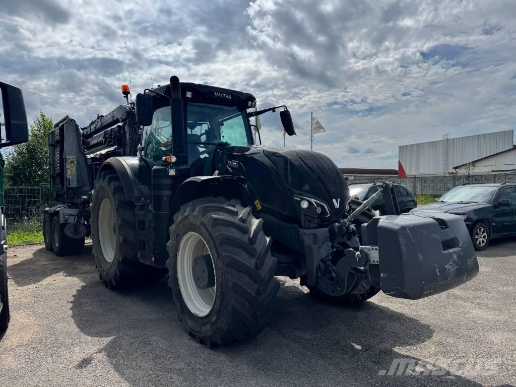 Valtra S 374 Tractors