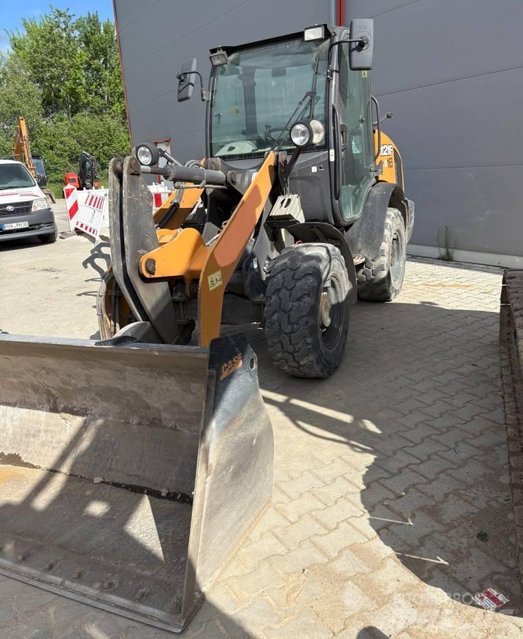 CASE 121 F Wheel loaders