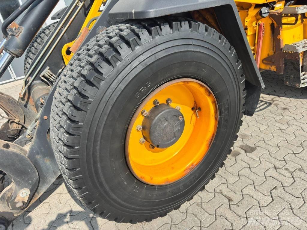 JCB 413 Wheel loaders