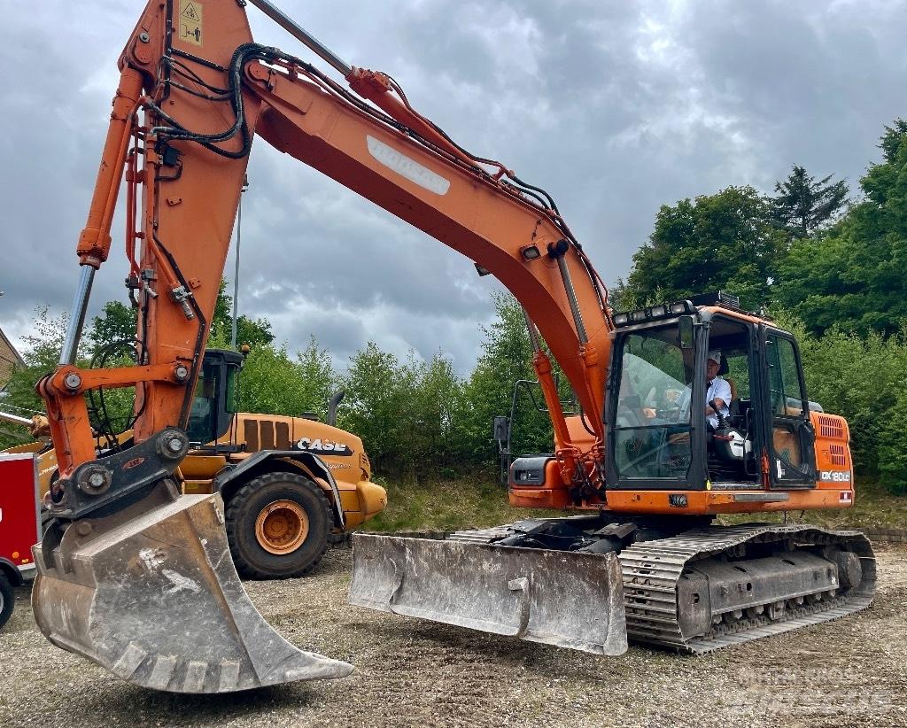 Doosan DX 180 LC-3 Crawler excavators