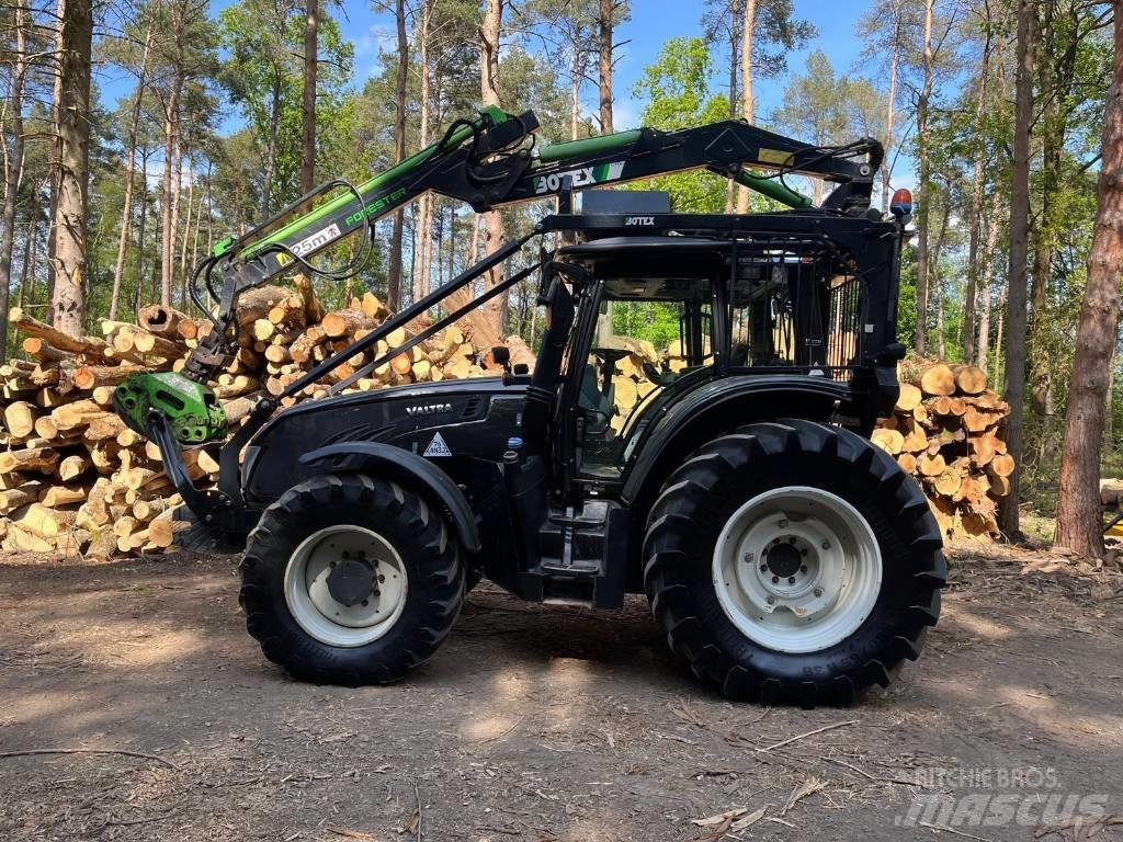 Valtra T183 Vesu Tractors