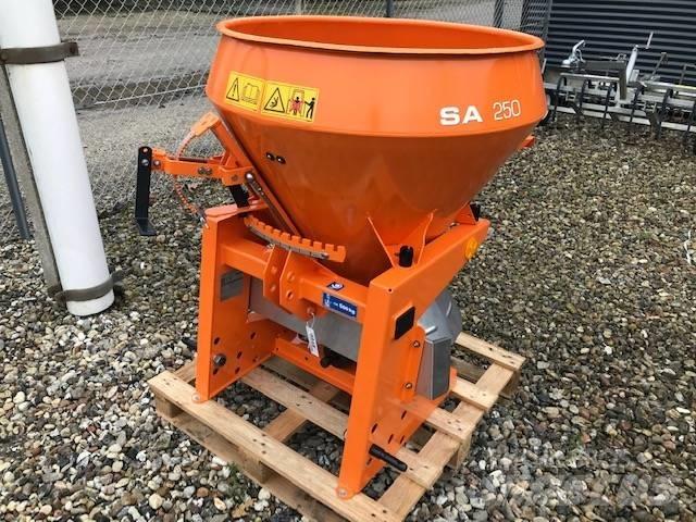 Rauch SA 250 Sand and salt spreaders