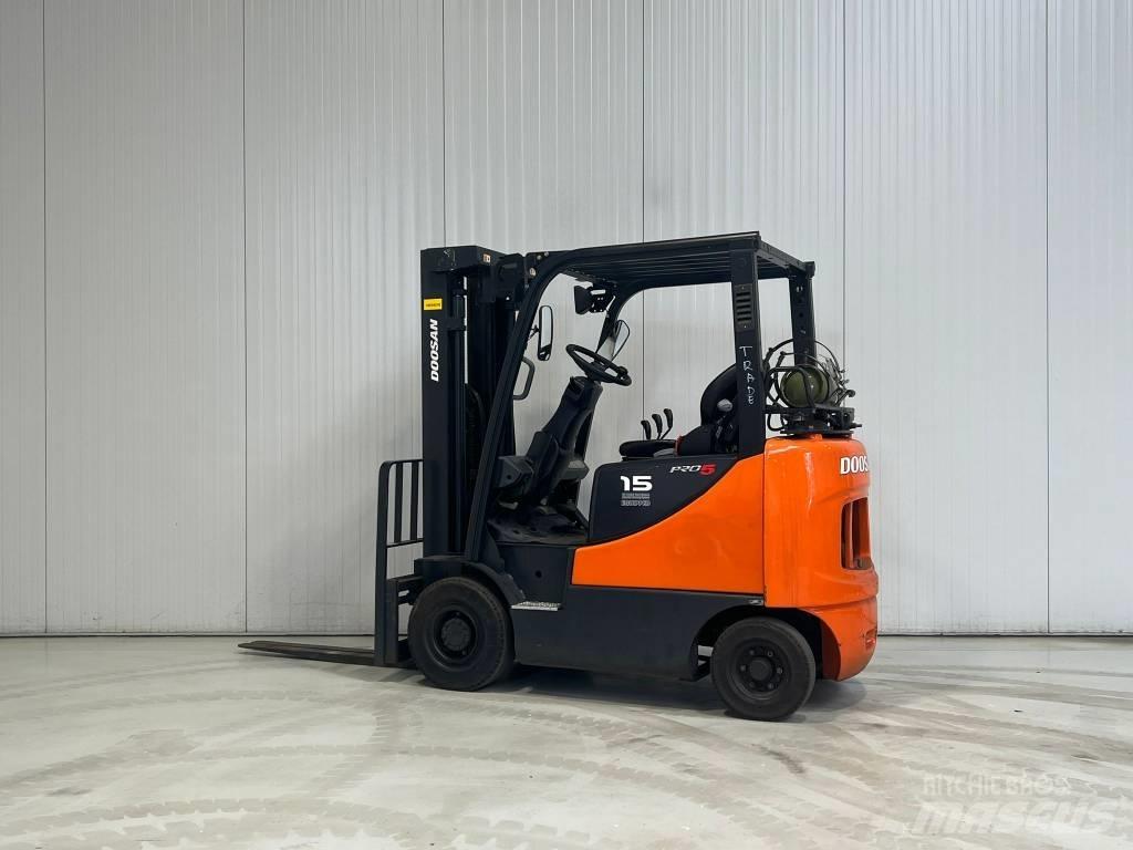 Doosan G15S-5 LPG trucks