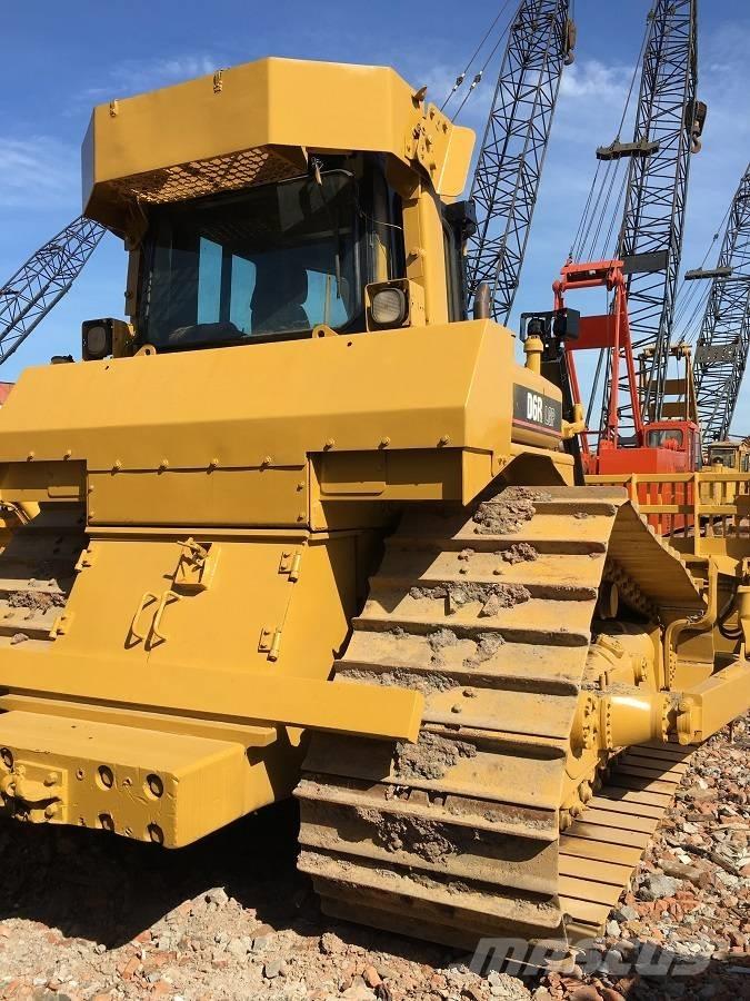 CAT D6R Crawler dozers