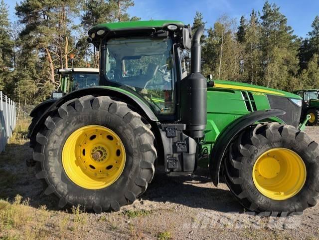John Deere 7290 R Tractors