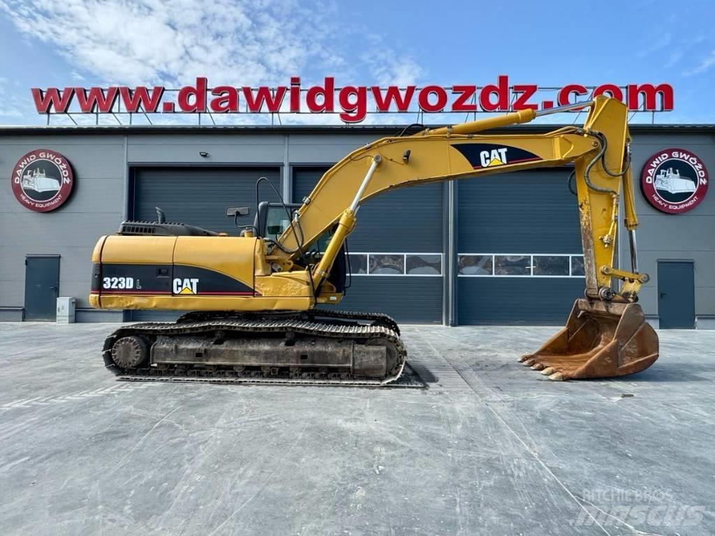 CAT 323 D L Crawler excavators