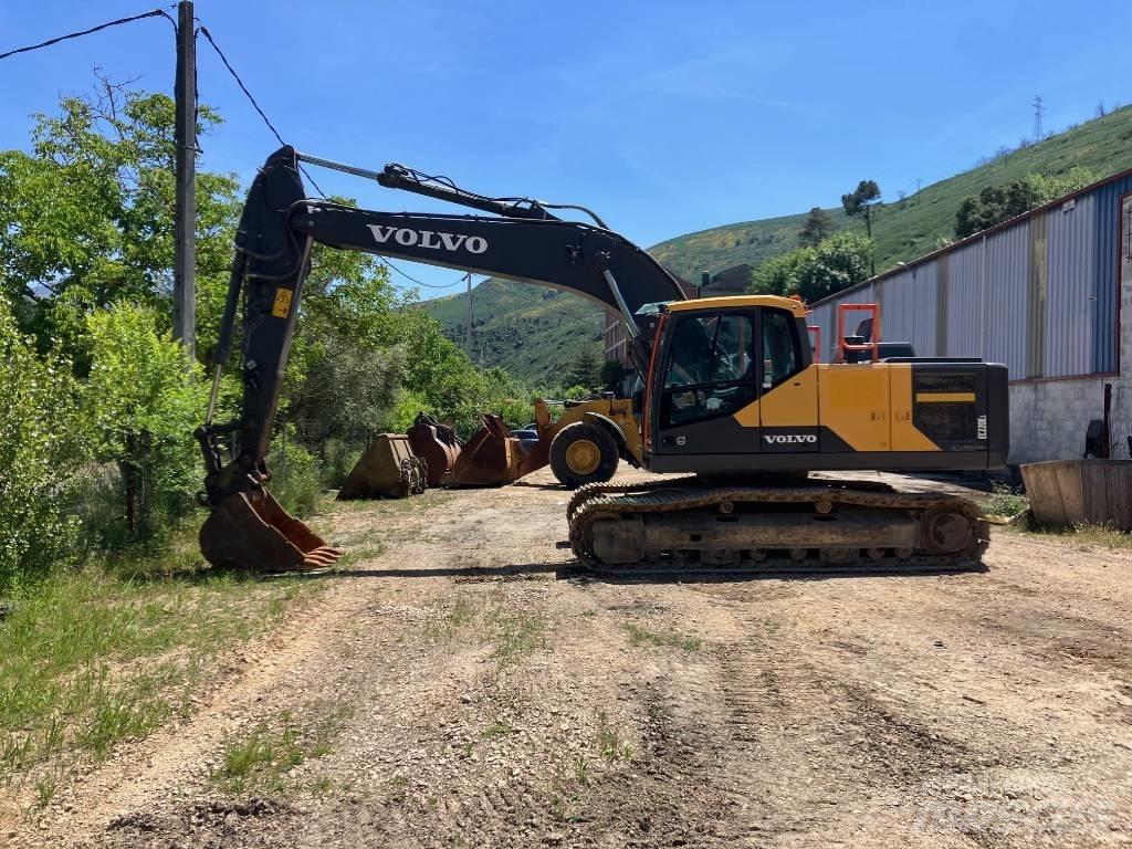 Volvo EC 220 E Crawler excavators
