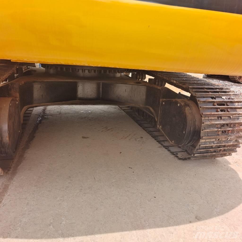 CAT 336D2L Crawler excavators