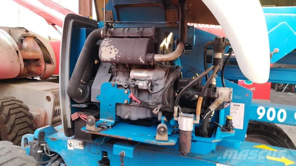 Genie Z45-25J RT Articulated boom lifts