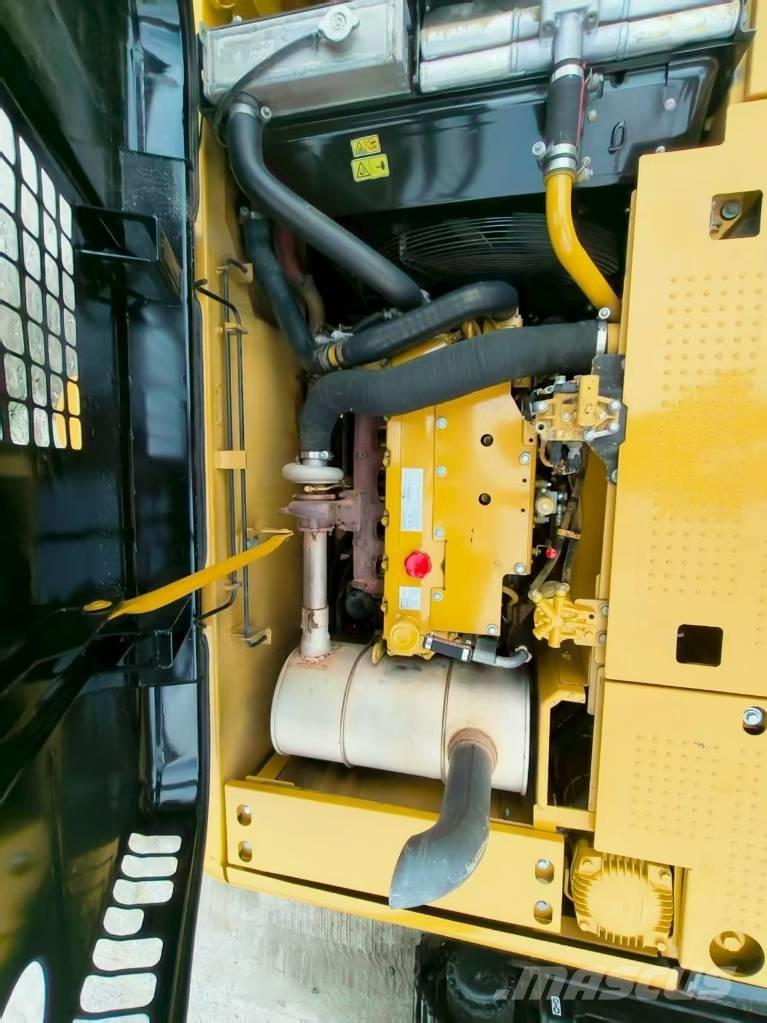 CAT 320 D Crawler excavators