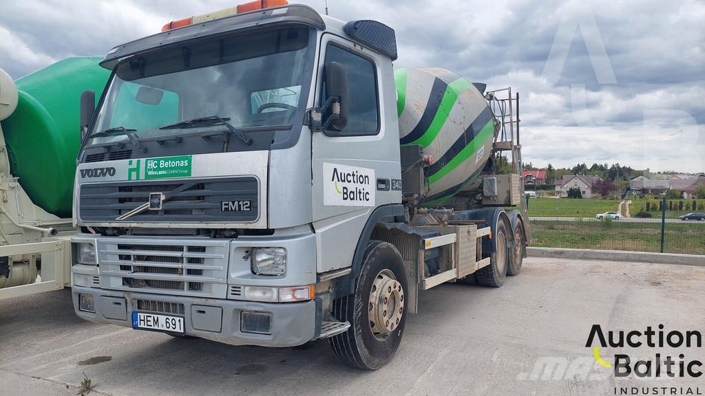 Volvo FM12 Concrete trucks