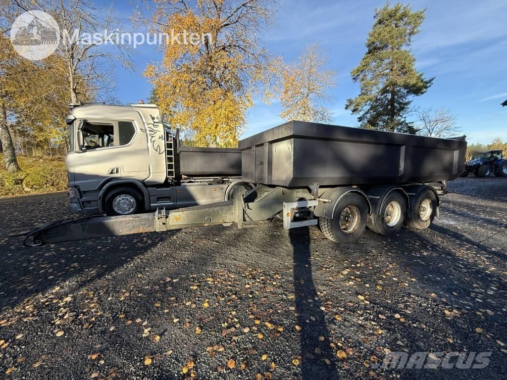 SLP PHV-3 Tipper trailers