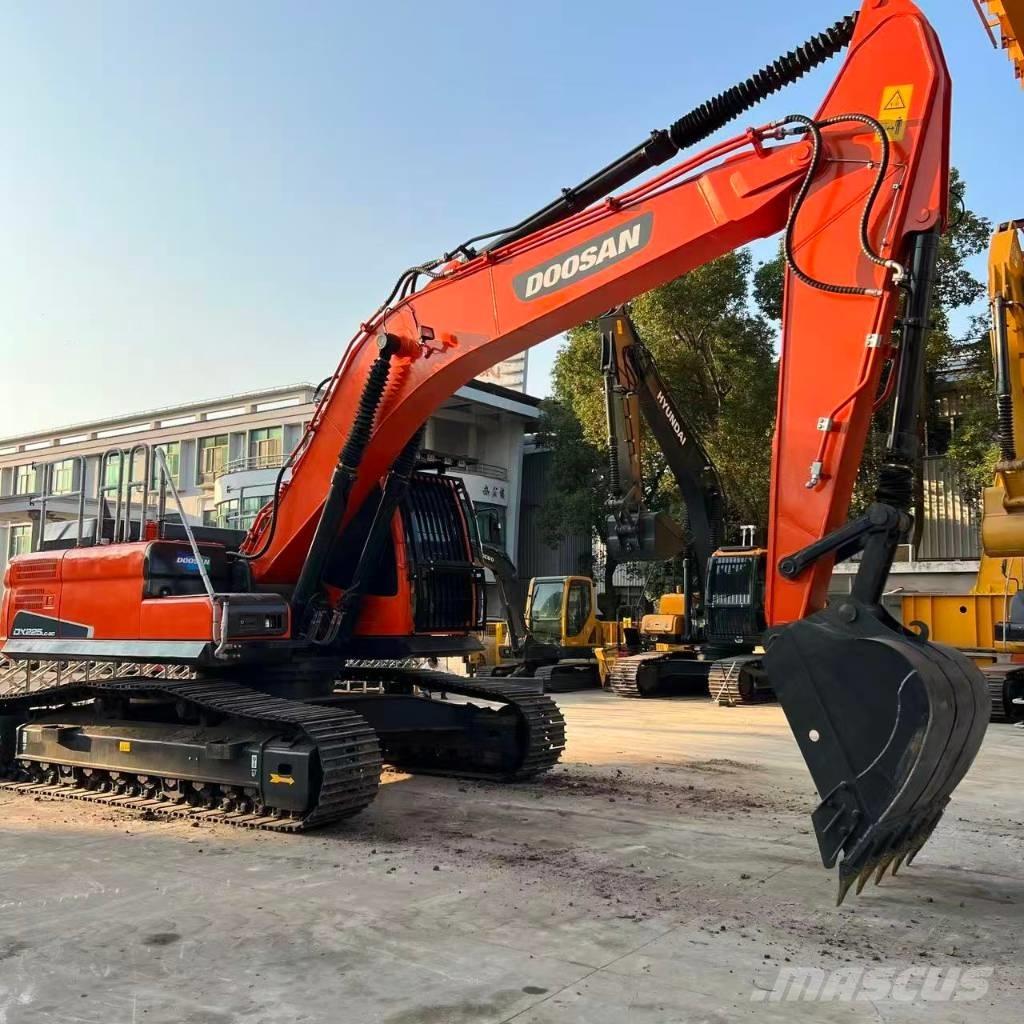 Doosan DX225LC-9C Midi excavators  7t - 12t
