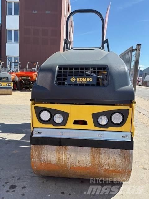 Bomag BW 80 AD-5 Twin drum rollers