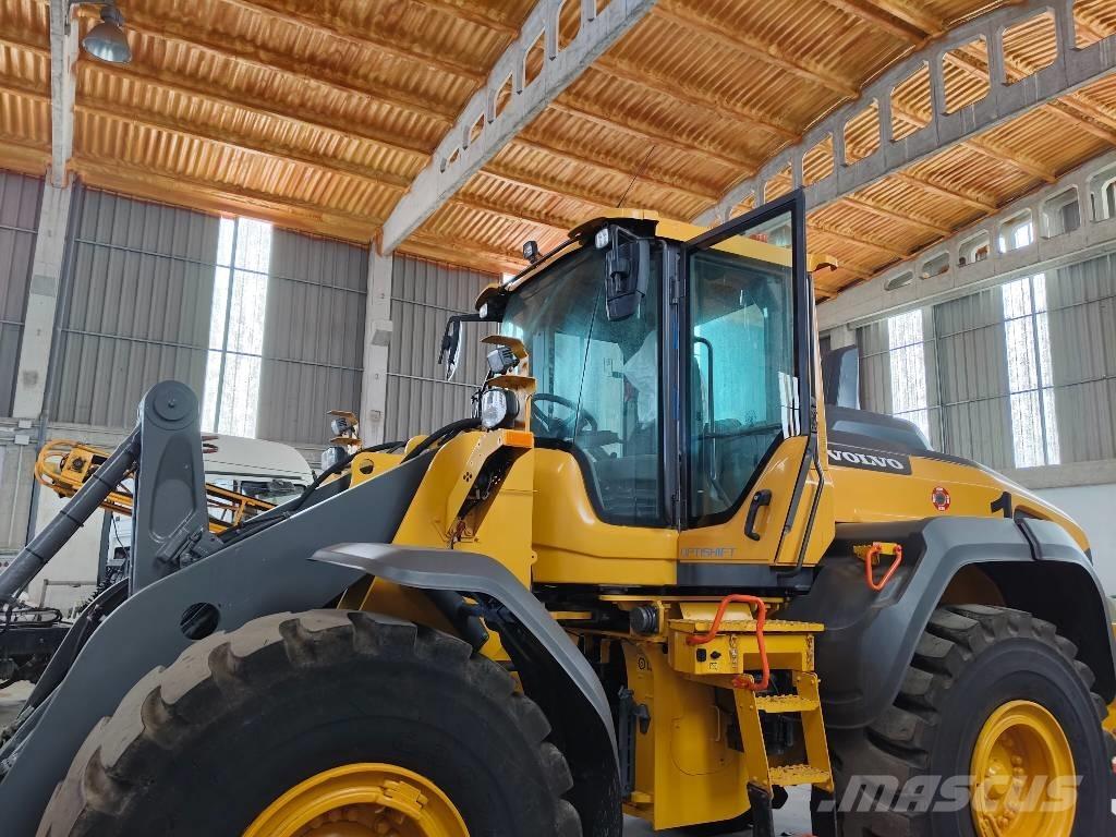 Volvo Volvo L120H Mini loaders