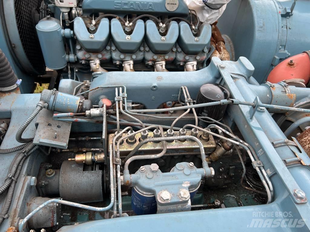 Scania DS14 Engines