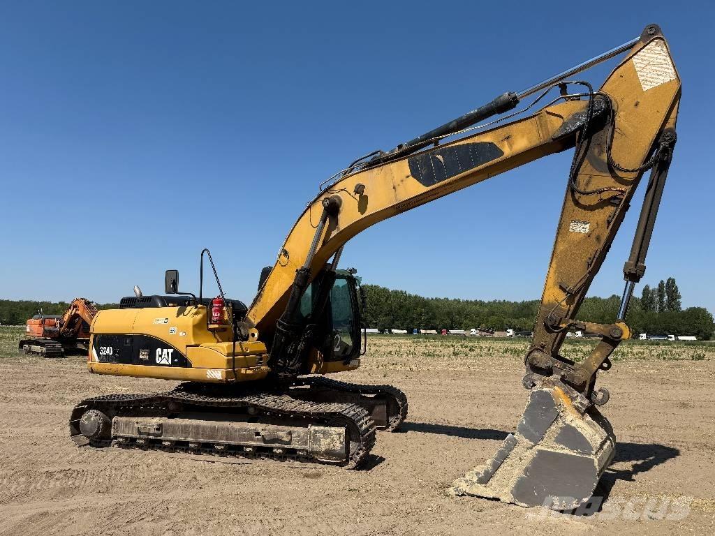 CAT 324 D Crawler excavators