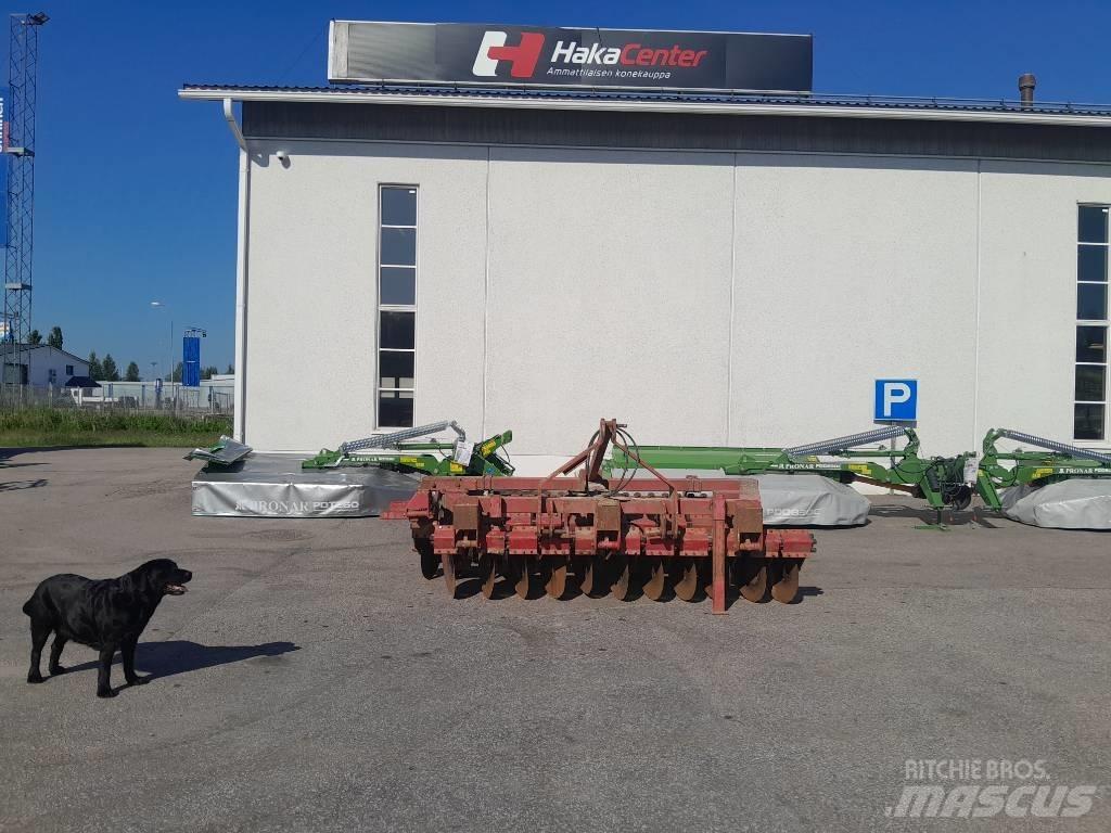 He-Va 300 Disc harrows