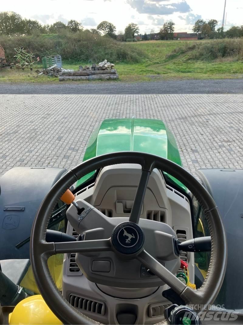 John Deere 6R250 Tractors