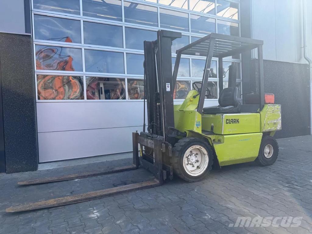 Clark DPM30N Forklift trucks - others