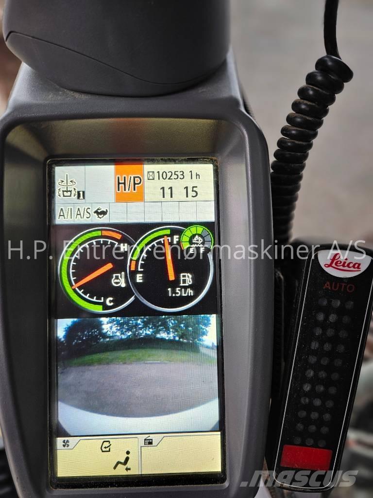 Hitachi ZX300LC-6 Crawler excavators