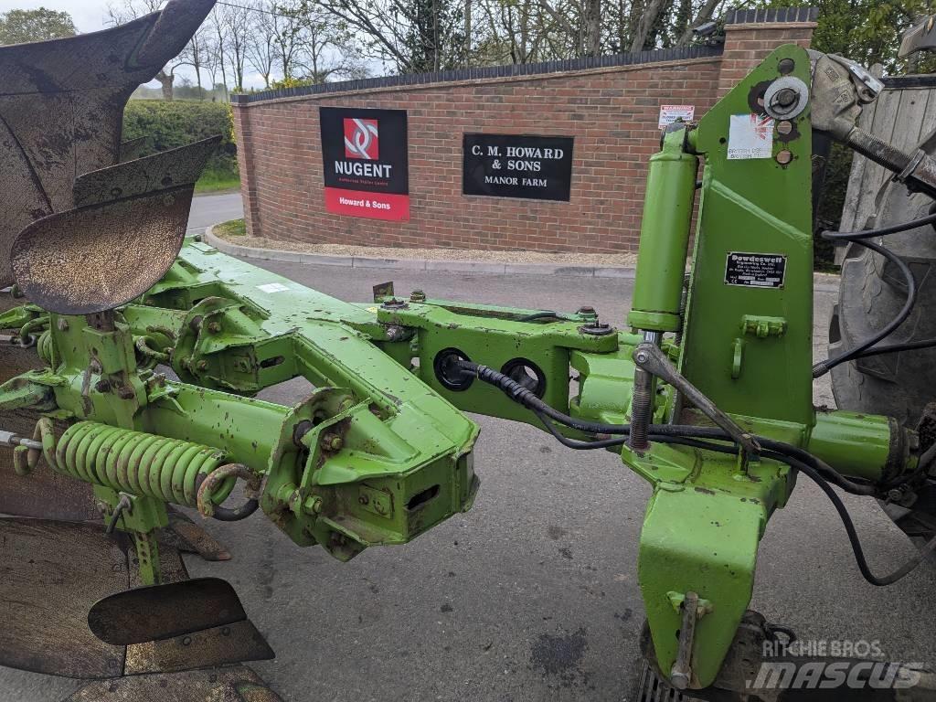 Dowdeswell 100FR Conventional ploughs