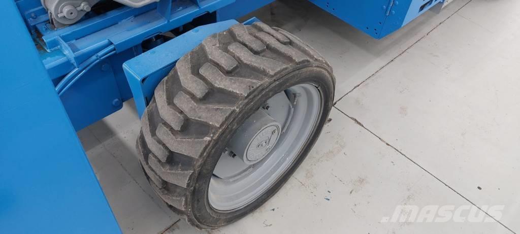 Genie GS 5390 RT Scissor lifts
