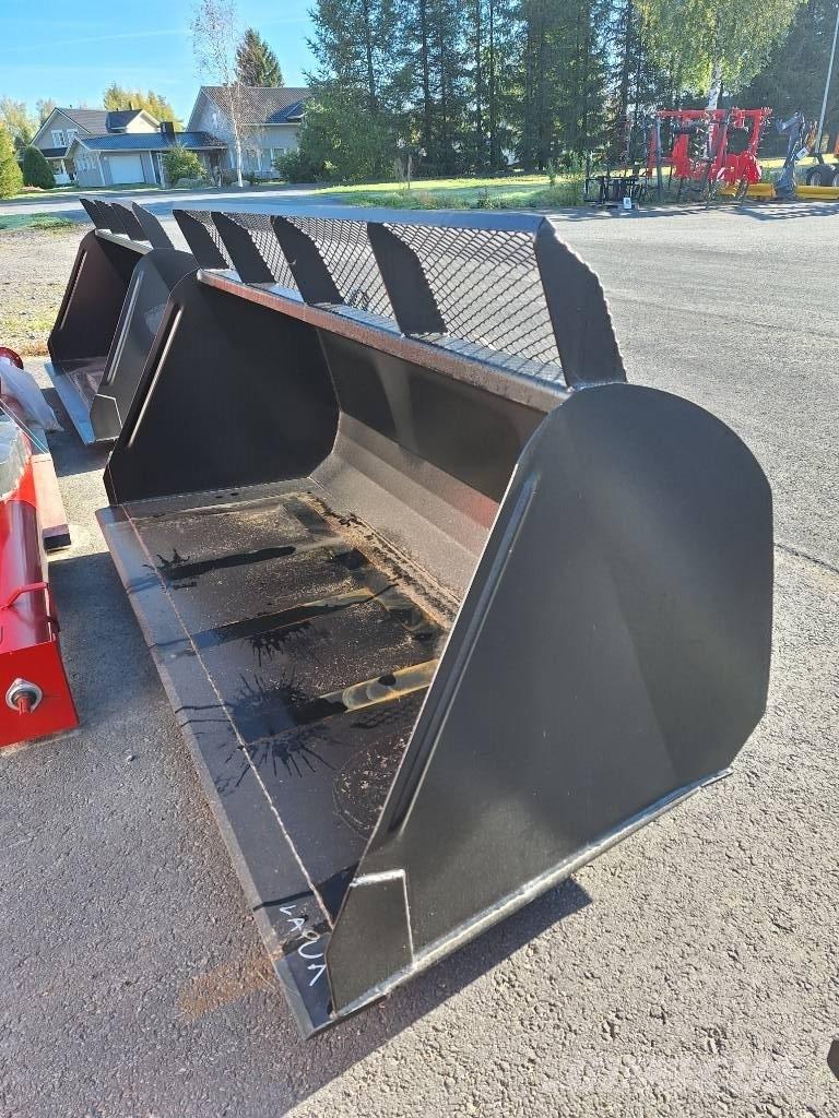 Hakki kauha 2600 Front loader accessories