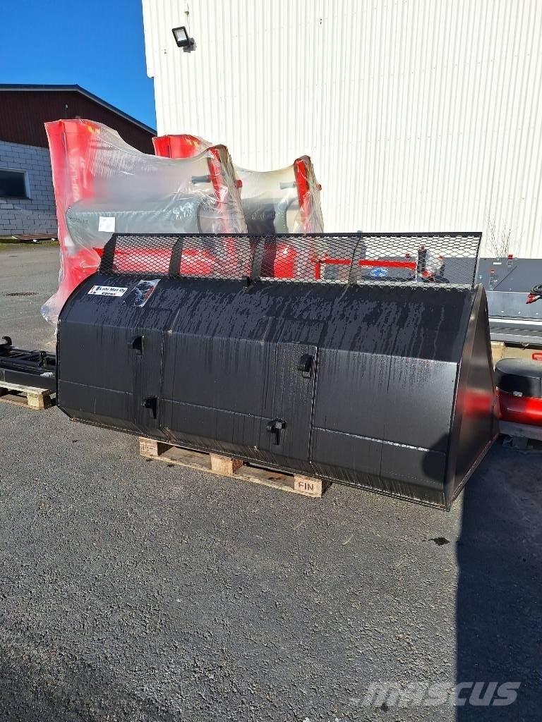 Hakki kauha 2600 Front loader accessories