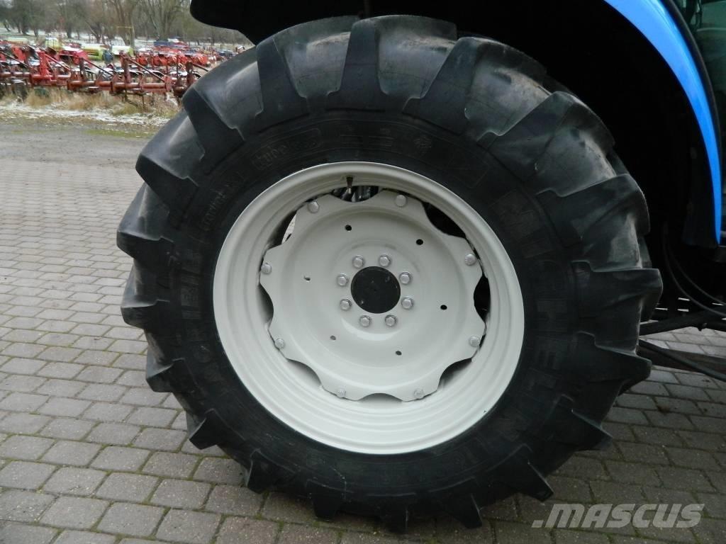 New Holland TD 5.75 Tractors