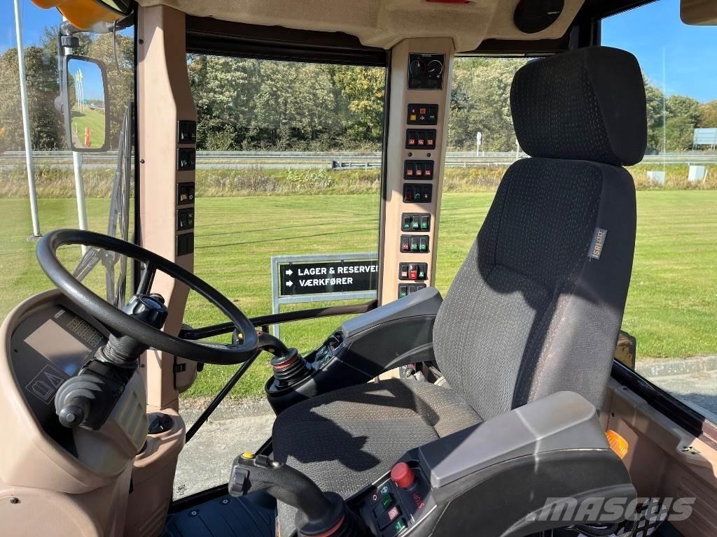 Hydrema 906D ESD Backhoe loaders