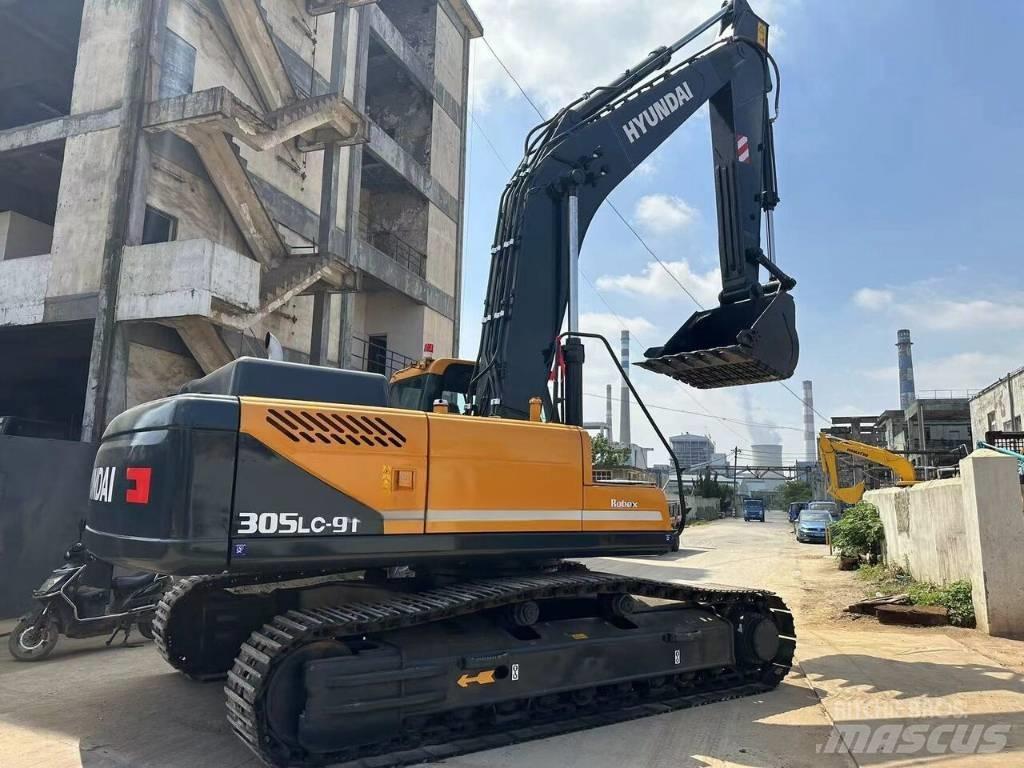 Hyundai 305 LC-9T Crawler excavators