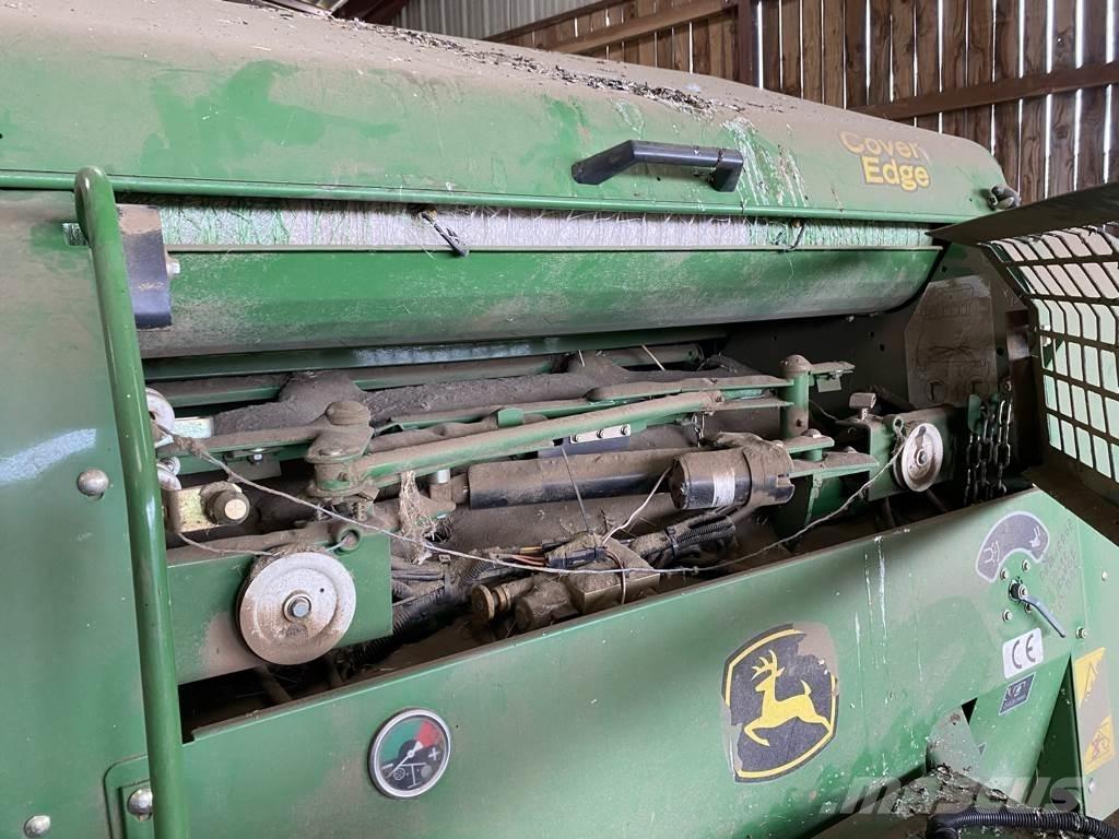 John Deere 623 Round balers