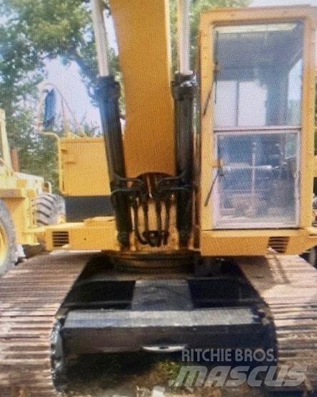 CAT 225 B LC Crawler excavators