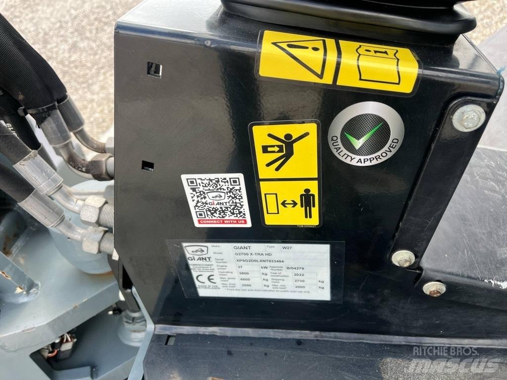 GiANT G2700 X-TRA HD Skid steer loaders
