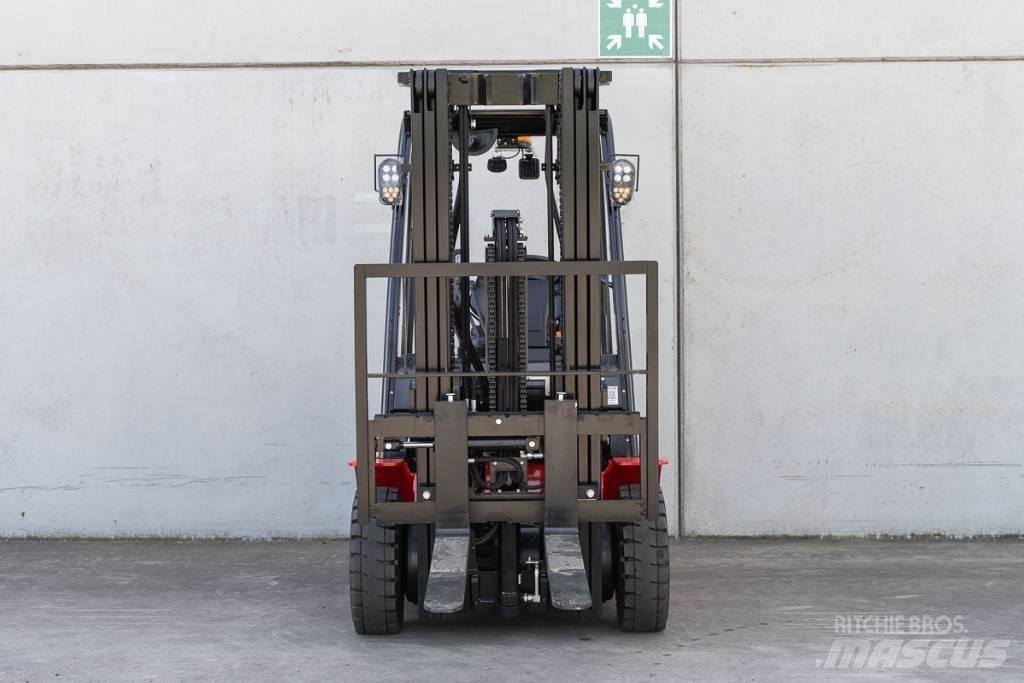 Manitou ME 425 LD Electric forklift trucks