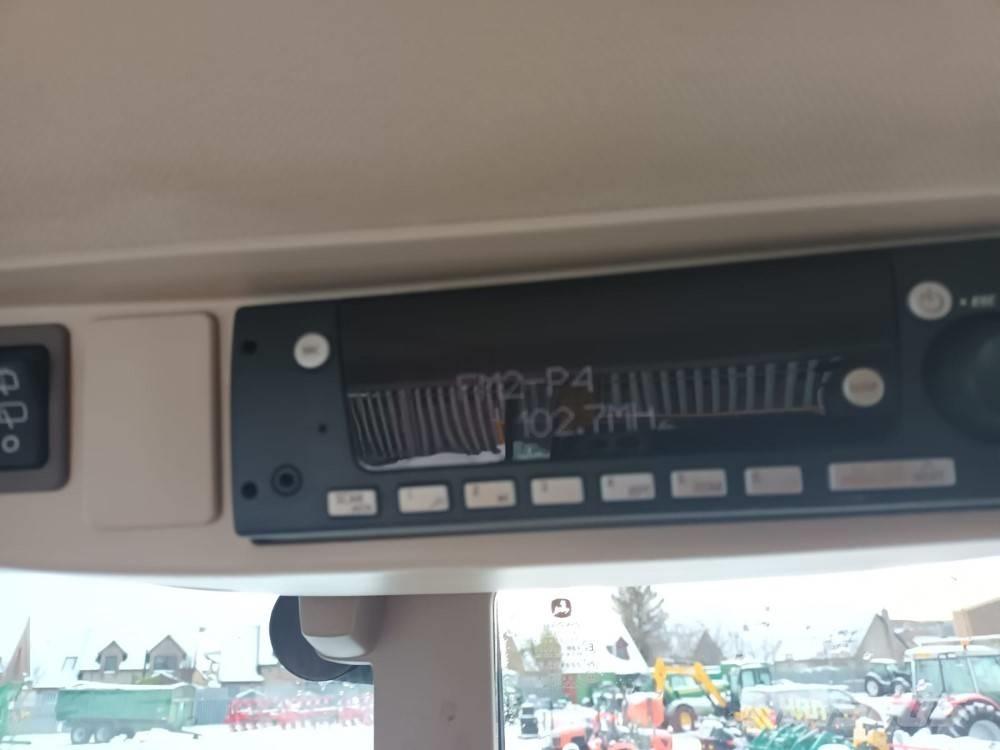 John Deere 6120 M Tractors