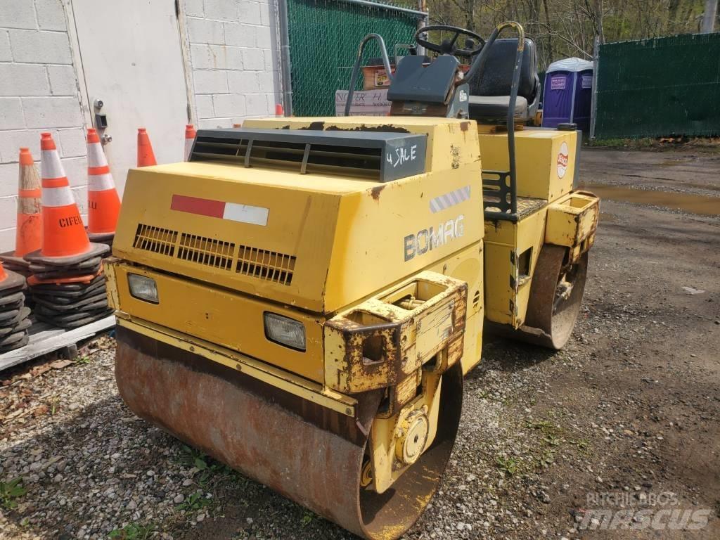 Bomag BW121 AD-2 Twin drum rollers