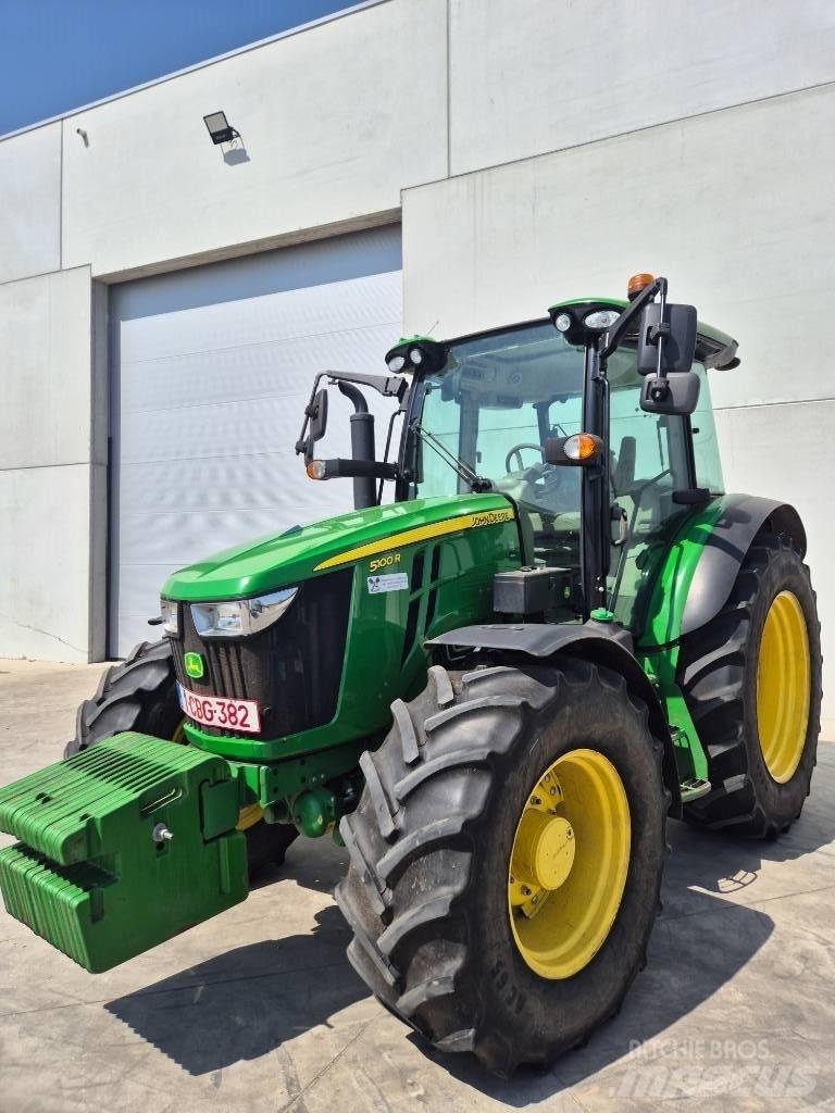 John Deere 5100 R Tractors
