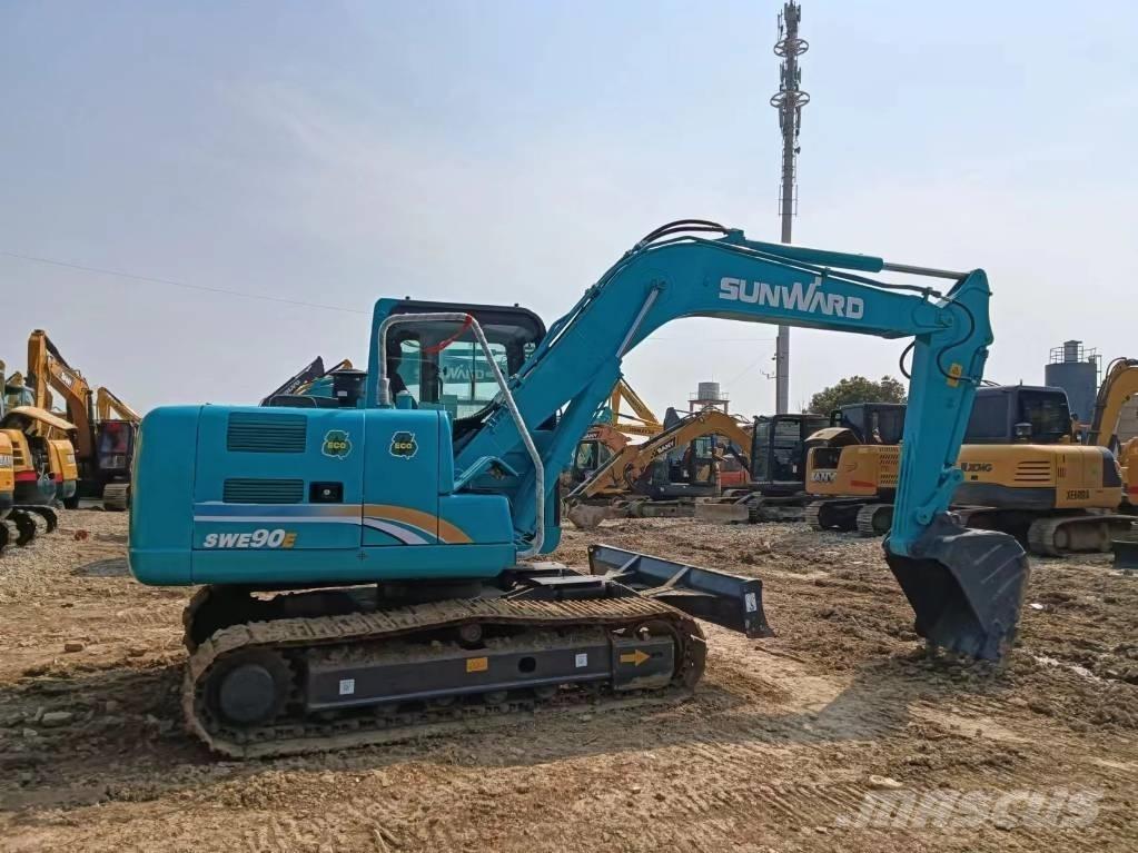 Sunward SWE 90 Midi excavators  7t - 12t